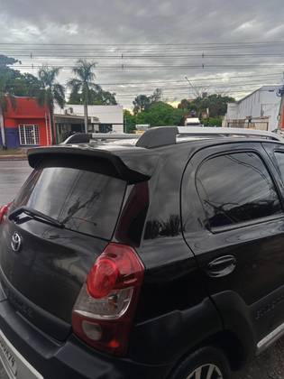 TOYOTA ETIOS 1.5 XLS 16V FLEX 4P MANUAL TOYOTA ETIOS 1.5 XLS 16V FLEX 4P MANUAL